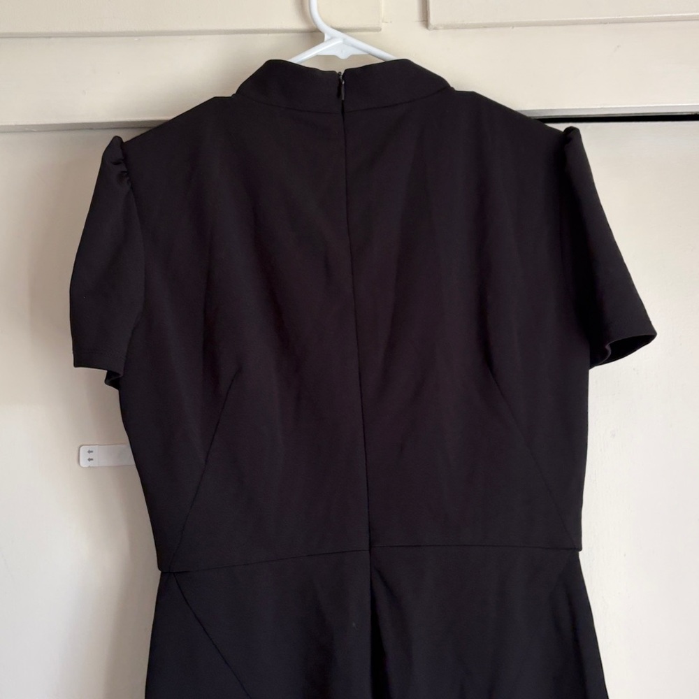 Maggy London Classic Black Midi Dress - Picture 4 of 11
